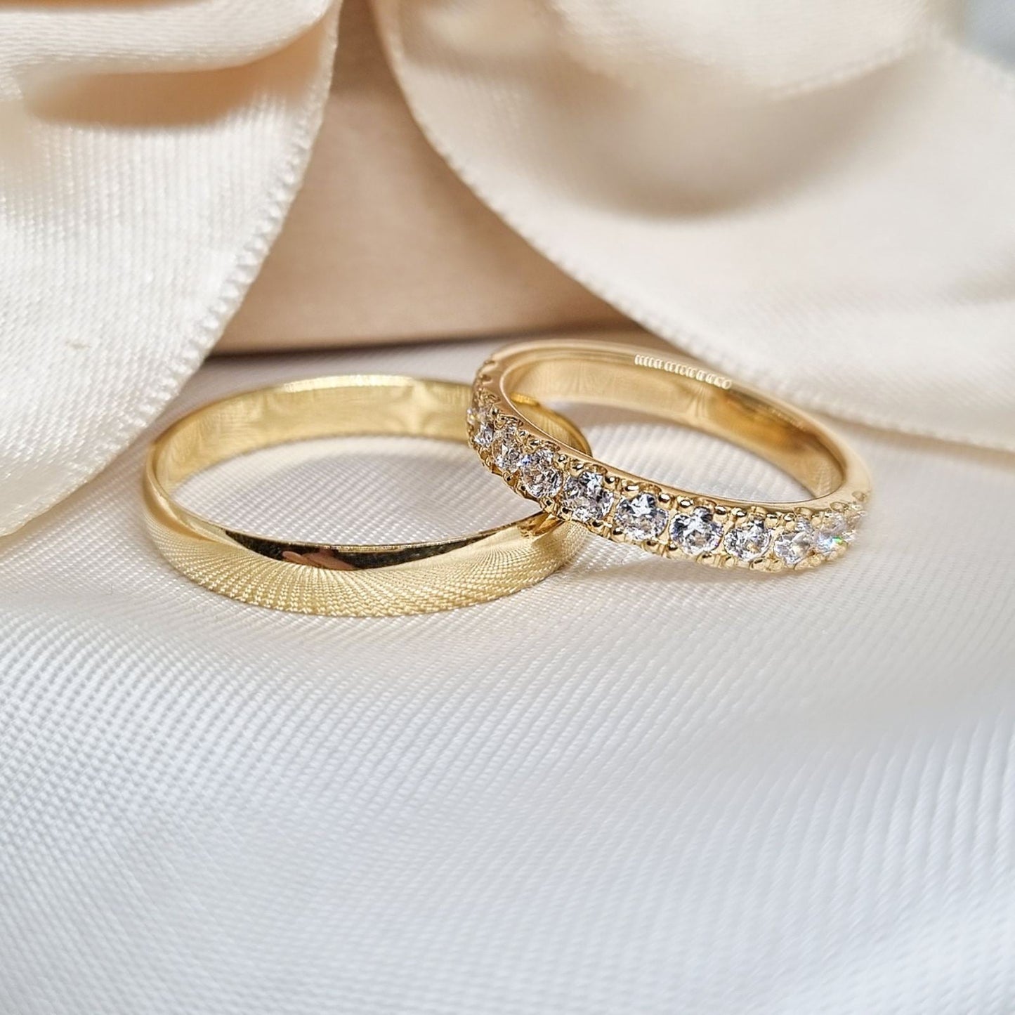 Burme žuto zlato - klasik sa cirkonima